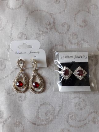 2 PARES PENDIENTES NUEVOS