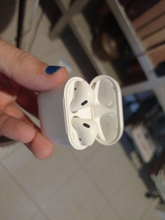 Auriculares Apple segunda generación