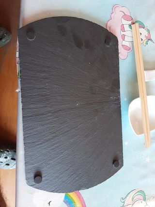 Plato para Sushi, con taza de salsa, portapalillos