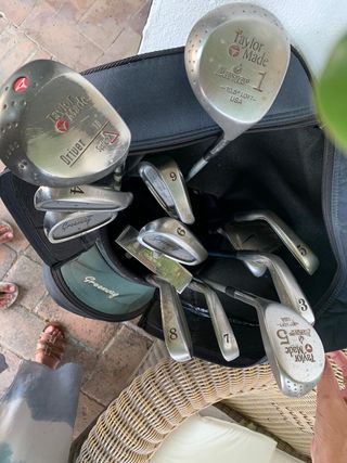 Palos de Golf y bolsa 