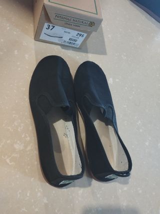 Zapatillas tipo Kunfu negra