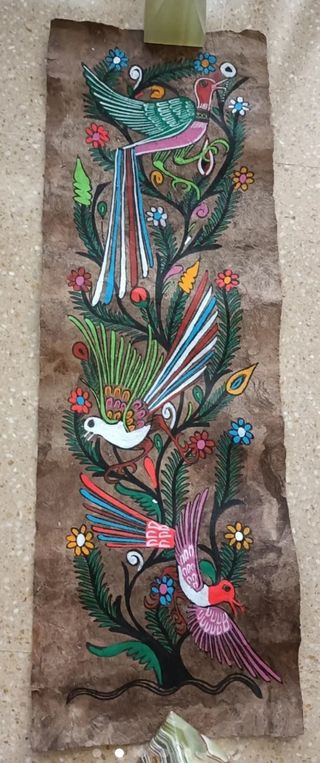 Papiros Quetzale en papel Amate.