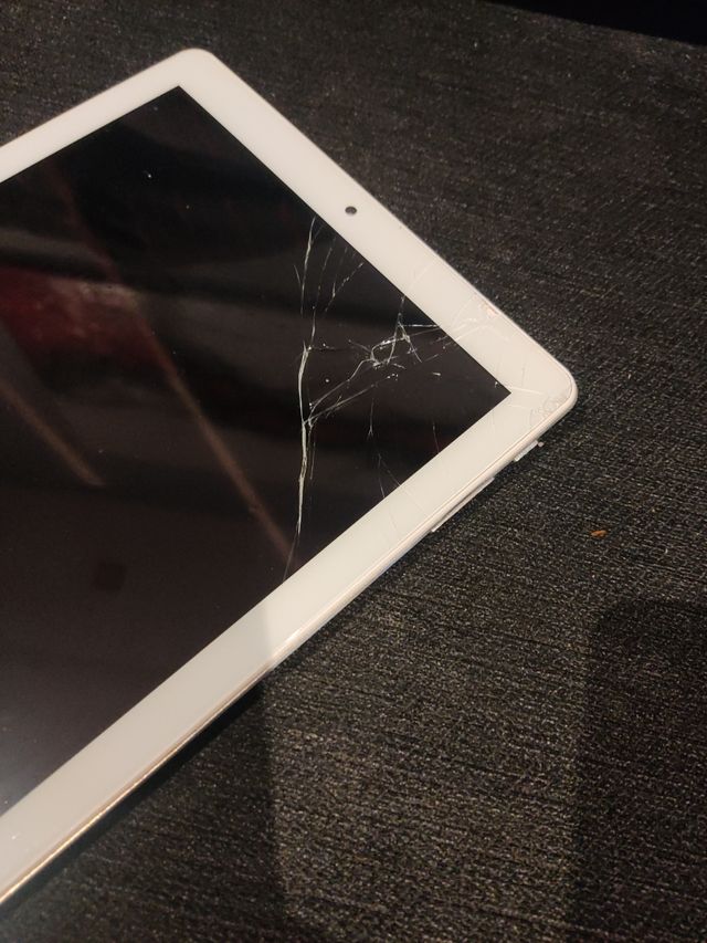 Tablet da 10 pollici, leggi attentamente l'annuncio