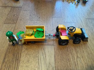 TRACTOR DE PLAYMOBIL