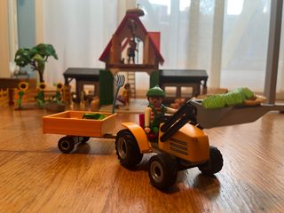 TRACTOR DE PLAYMOBIL
