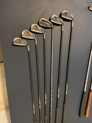 Juego de palos del golf Ping y putters