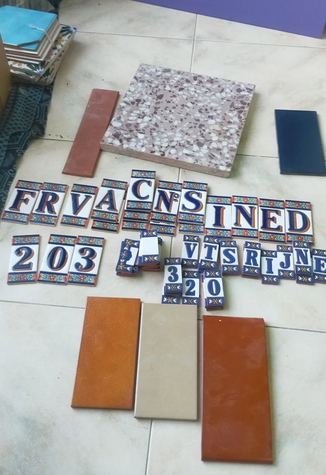 BALDOSAS VARIOS TIPOS