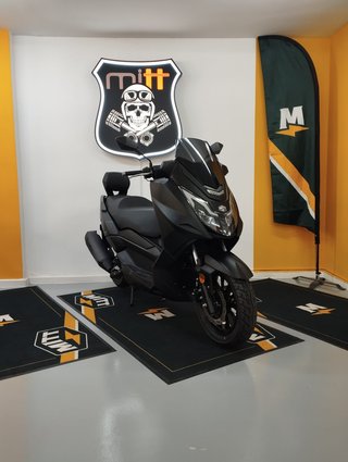MOTO MITT 125  GTS