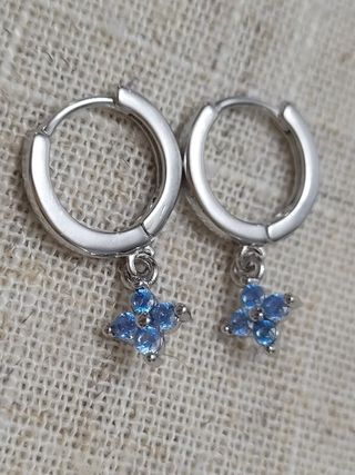 Pendientes aro flor
