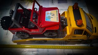 Bruder camión grúa  JUGUETE