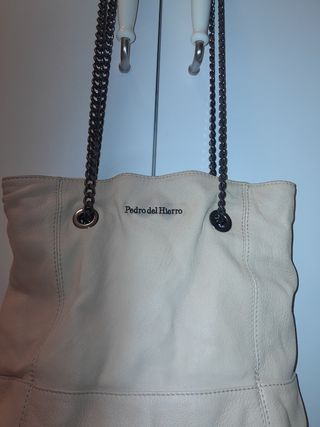 Bolso "Pedro del Hierro" cuero genuino