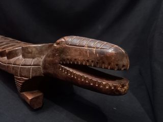 Arte africano 92 cm largo juego mankala cocodrilo