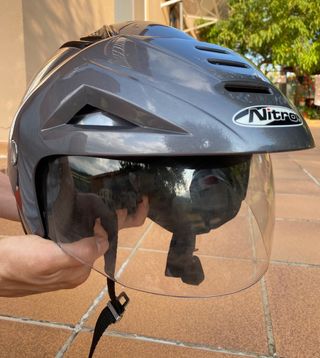 Casco de moto de paseo