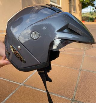 Casco de moto de paseo