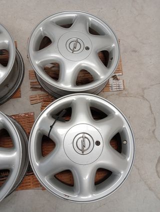 llantas opel astra f bertone cabrio