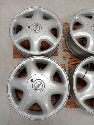 llantas opel astra f bertone cabrio