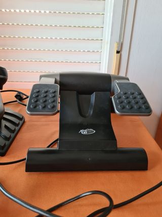 Volante con pedales XBox 360