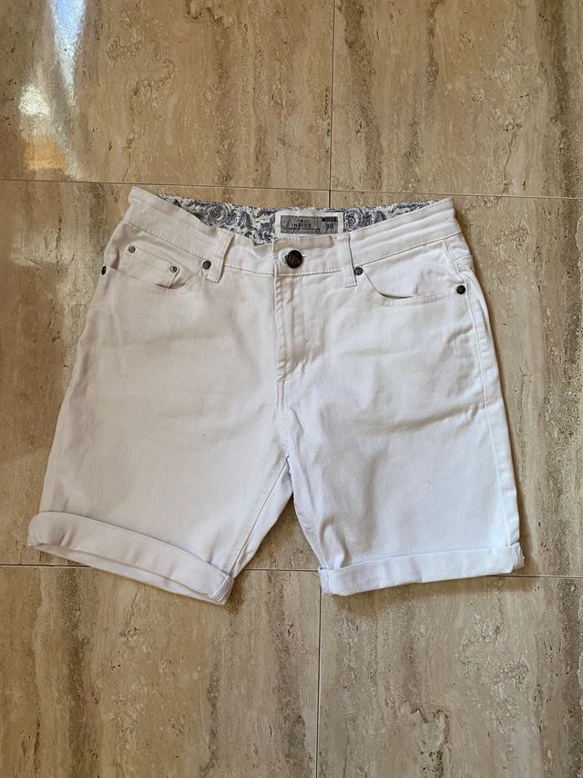 Vaqueros cortos