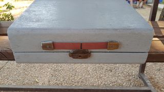 Maquina de escribir Olivetti antigua.