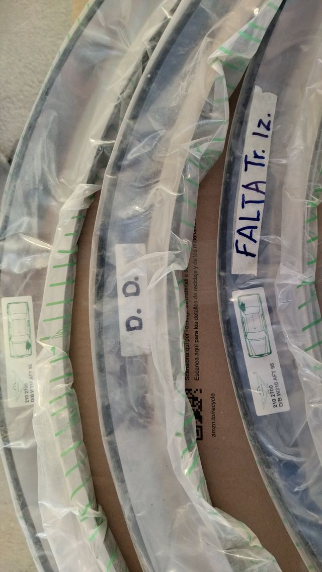 molduras paso de ruedas Mercedes  W210 yW211