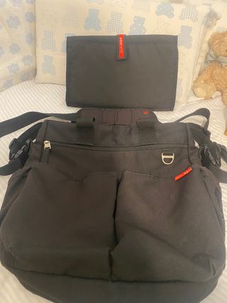 Bolso carro Skip Hop