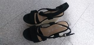 SANDALIAS MUJER O CUÑAS
