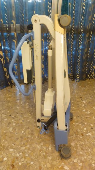 Grúa y colchón antiescaras