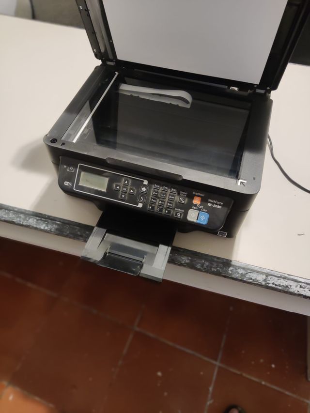 IMPRESSORA EPSON COM SCANNER MULTIFUNÇÕES