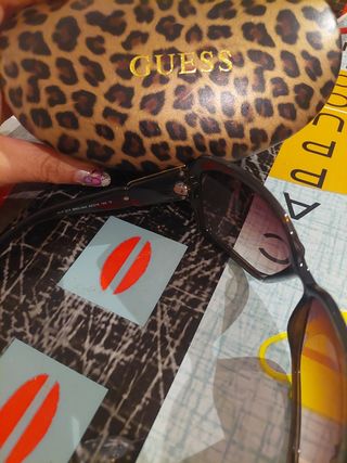 gafas de sol guess