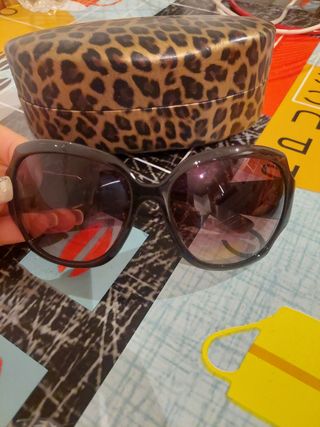 gafas de sol guess