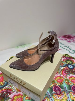 Zapatos tacón rosa Marian Glitter