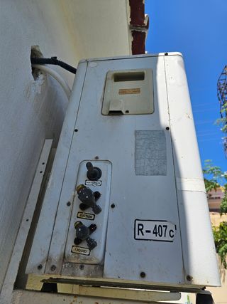 máquina de aire acondicionado en bueno eso