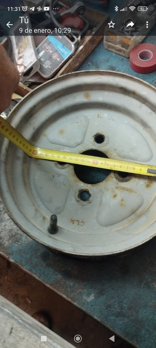 llanta rueda remolque pequeña.