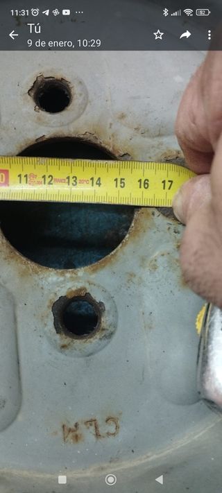 llanta rueda remolque pequeña.