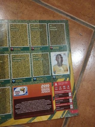 LOTE DE 4 ALBUMES LIGA