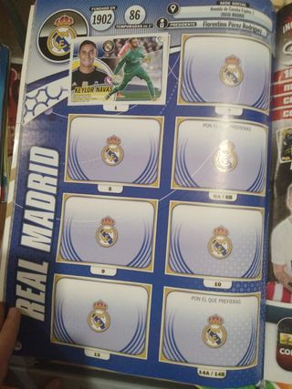 LOTE DE 4 ALBUMES LIGA