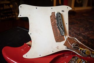 1973 Fender Bronco Dakota Red con palanca vibrato 