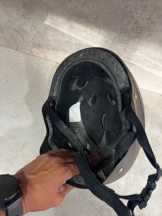 Casco de snow o patinete