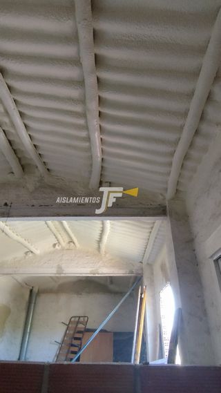 ✅ Aislamiento termico y encapsulado de uralita