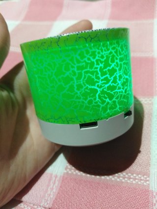 Vendo Altavoz Bluetooth RGB
