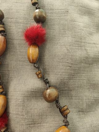 COLLAR DE MADERA