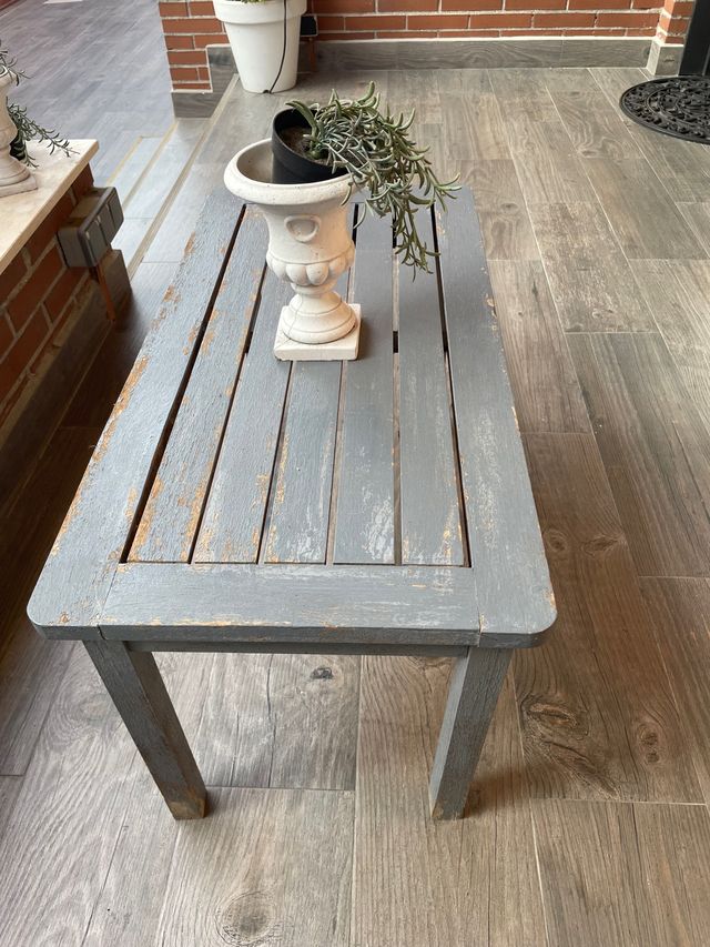 Mesa jardín madera gris envejecido