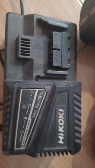 Pistola de impacto hikoki 