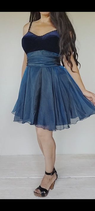 vestido azul tul Sally y Alexandra