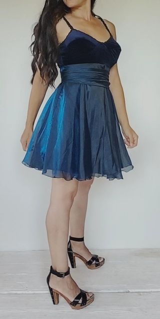 vestido azul tul Sally y Alexandra