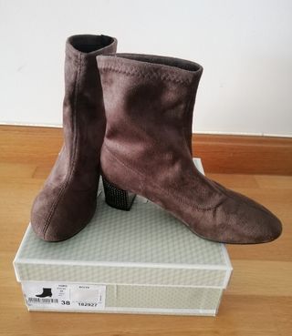 Botín de ante con tacón