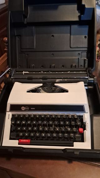 maquina de escribir olimpia año 92
