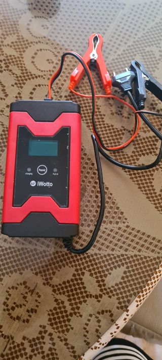 cargador de batería nuevo sin estrenar