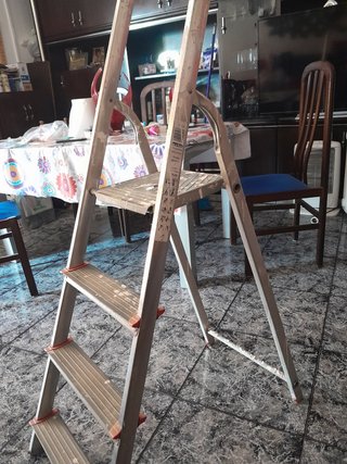 Escalera 4 peldaños