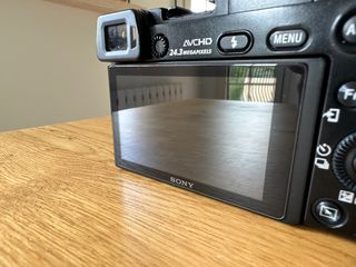 Càmera SONY ILCE-6000L